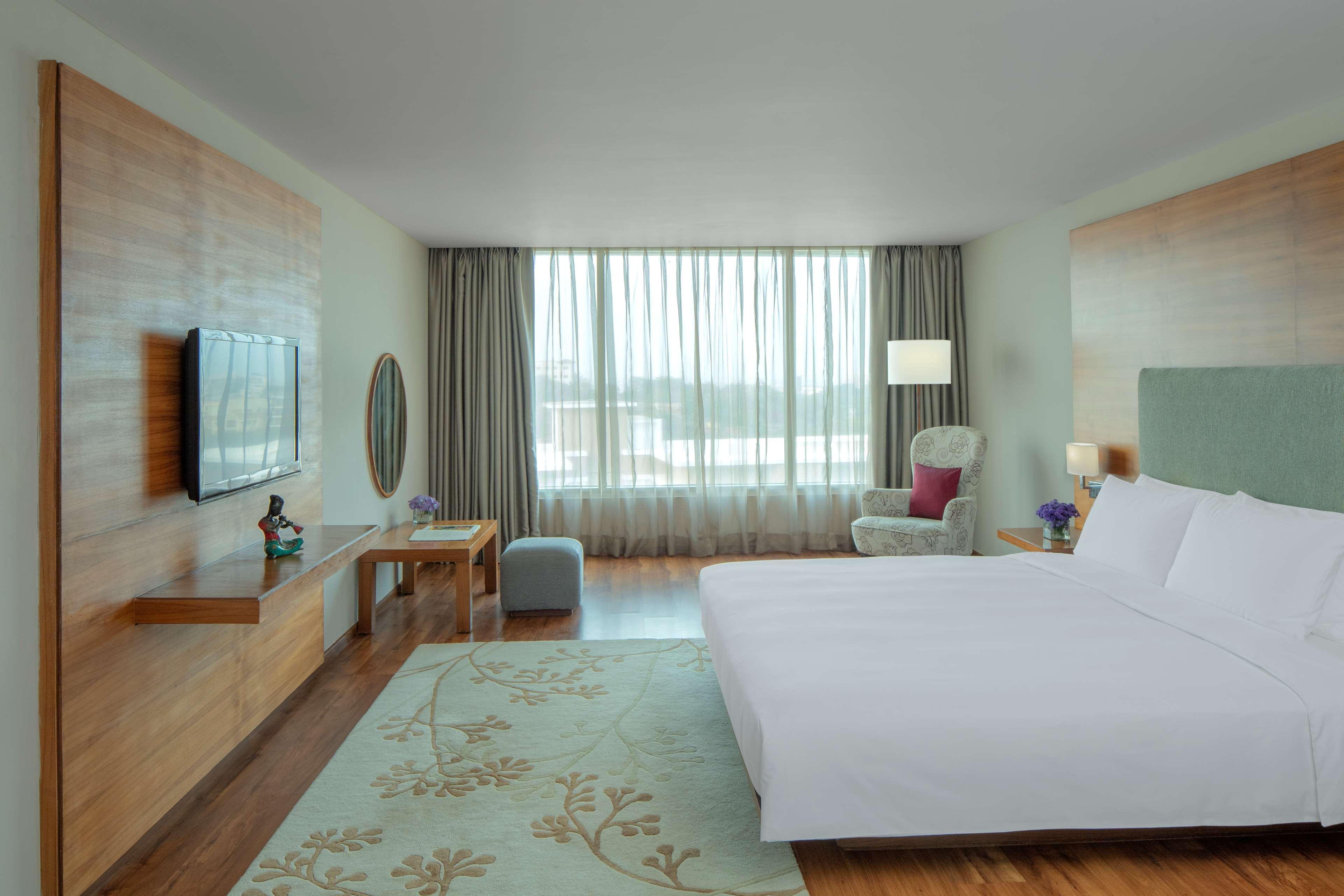 Radisson Blu Plaza Hotel Hyderabad Banjara Hills Exteriér fotografie Deluxe Room